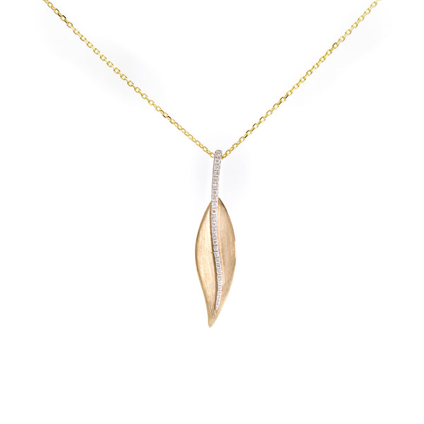 14K Gold Leaf Design 0.16 ct Diamond Pendant Necklace