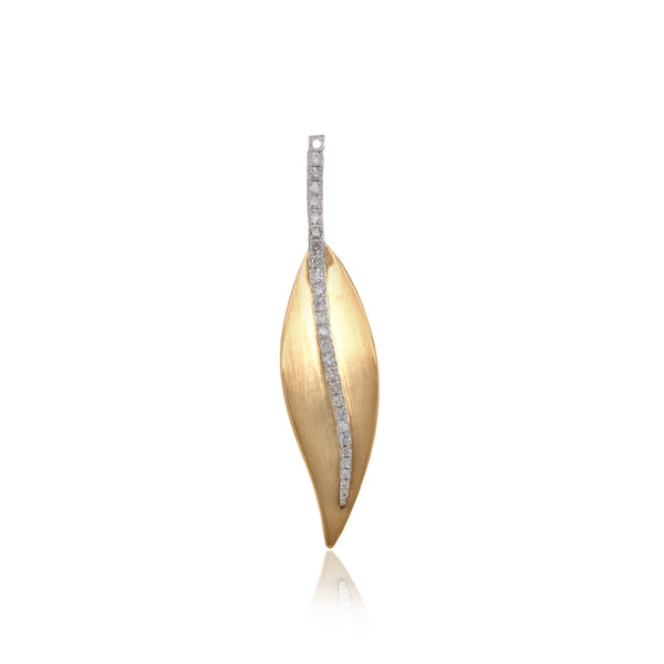 14K Gold Leaf Design 0.16 ct Diamond Pendant Necklace
